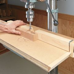 SN12220 This Easy-to-Build Drill Press Table has a straightforward design and is easy to build.